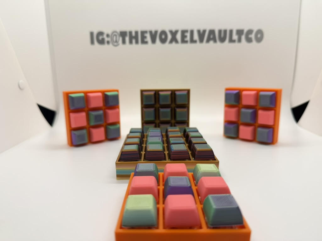 Clickable Tiles Desk Toy